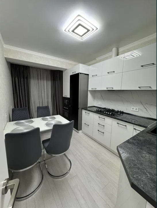 продажа однокомнатной квартиры номер A-173742 в Малиновском районе, фото номер 9